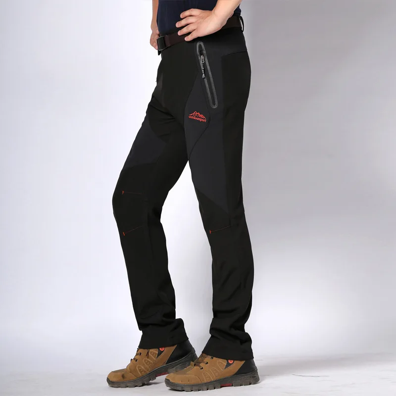 2415538531_913561542