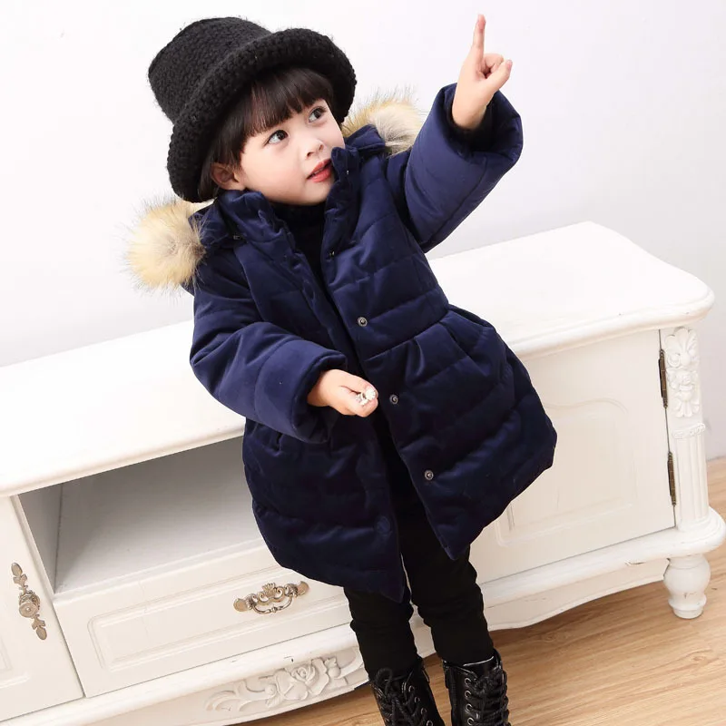 Dark blue Have hat Коллекция года, осенне-зимнее модное пальто-пуховик для маленьких девочек с меховым капюшоном и бантом, Детская куртка на хлопковой подкладке детская одежда, верхняя одежда - Цвет: Dark blue Have hat
