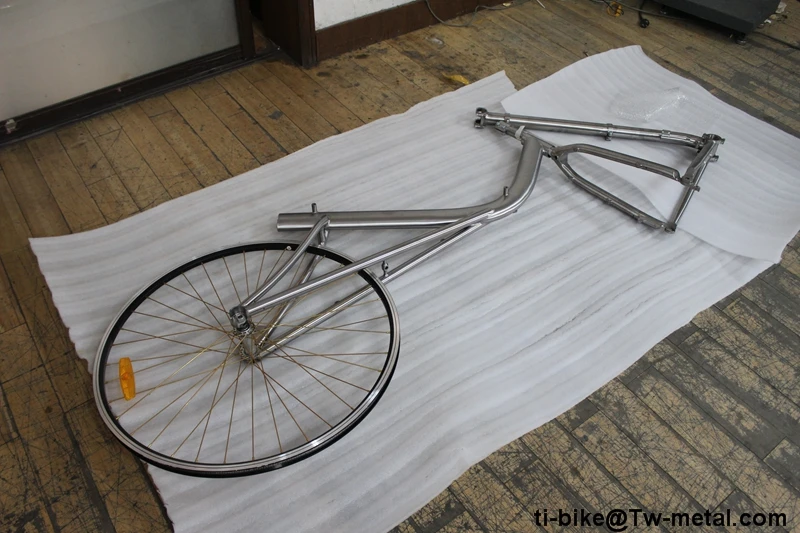 Best China made titanium recumbent bike frame and fork, custom titanium recumbent bicycle fork frames, cheap titanium recumbent frame 5