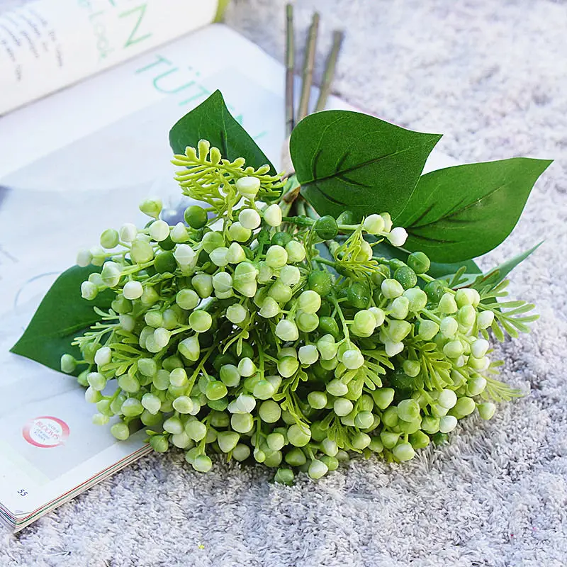 

Luxury 4Pcs/lot Green bean fruit bunch fake flowers with leaves for home table centerpiece decor flower arrangement supplies wedding decoration flores plastic artificial flower wreath