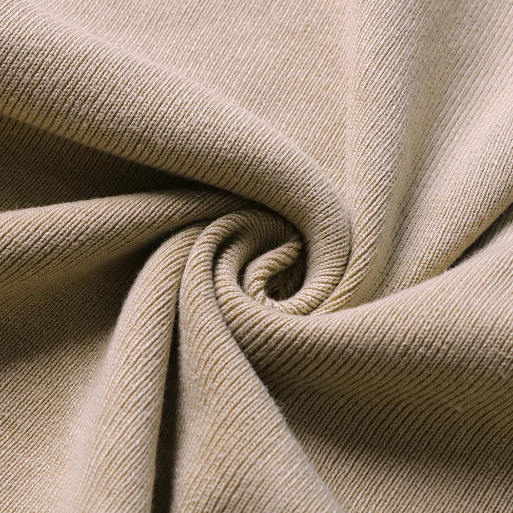 11982930243_778880422