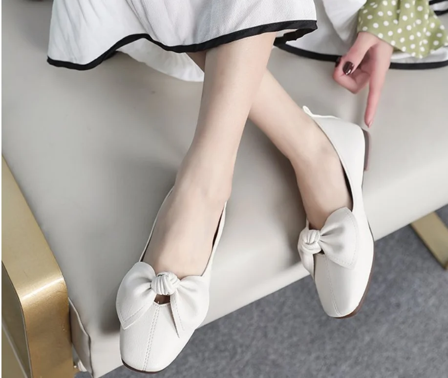 New Leather Flat Shoes Casual Shoes Women's Shoes Comfortable Soft-soled Flat Shoes Retro Style Women's Shoes Loafers
