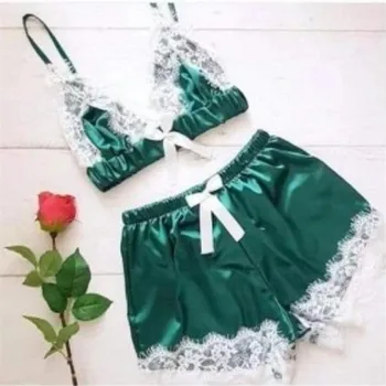 

Women Sexy lingerie Sleeveless Pajama Sets Top and Shorts set Elegant Lace Crop Top pyjama femme Ladies night suit Sleepwear