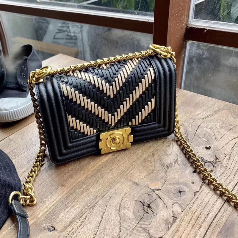 

Slant Bag Diamond Lattice Chain Bag Braided Lock Button Single Shoulder Handbag Luxury Handbags Women Bags Designer Luis Vuiton