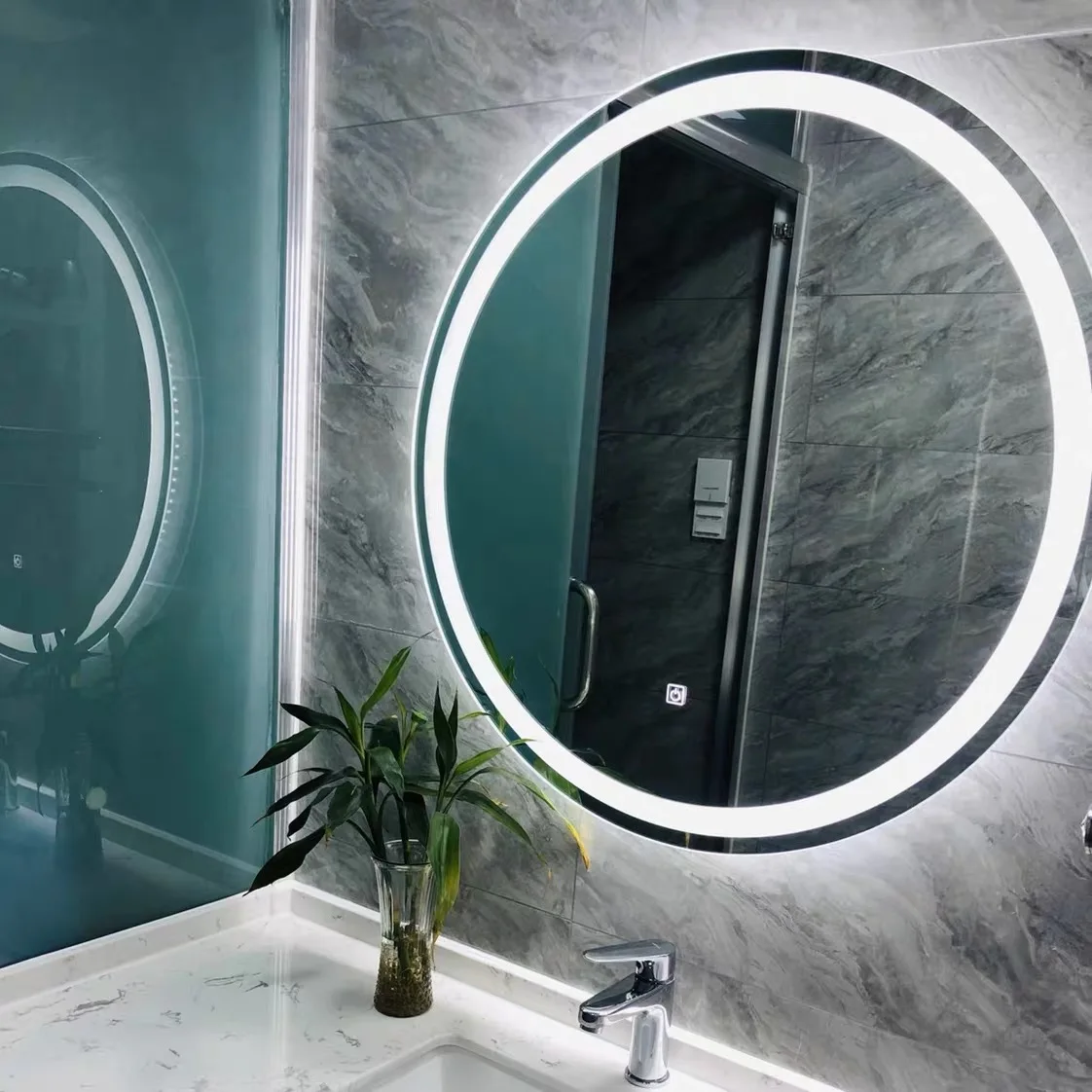 Specchio da bagno con luci a LED cerchio retroilluminato illuminato a  parete specchio illuminato antiappannamento 3 colori cambia IP65  dimmerabile - AliExpress