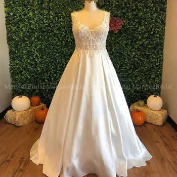 

Illusion Bodice V-neck Wedding Dresses Ivory Appliques Plus Size Vestidos De Novia 2020 Robe De Mariage Sweep Train Bride Dress