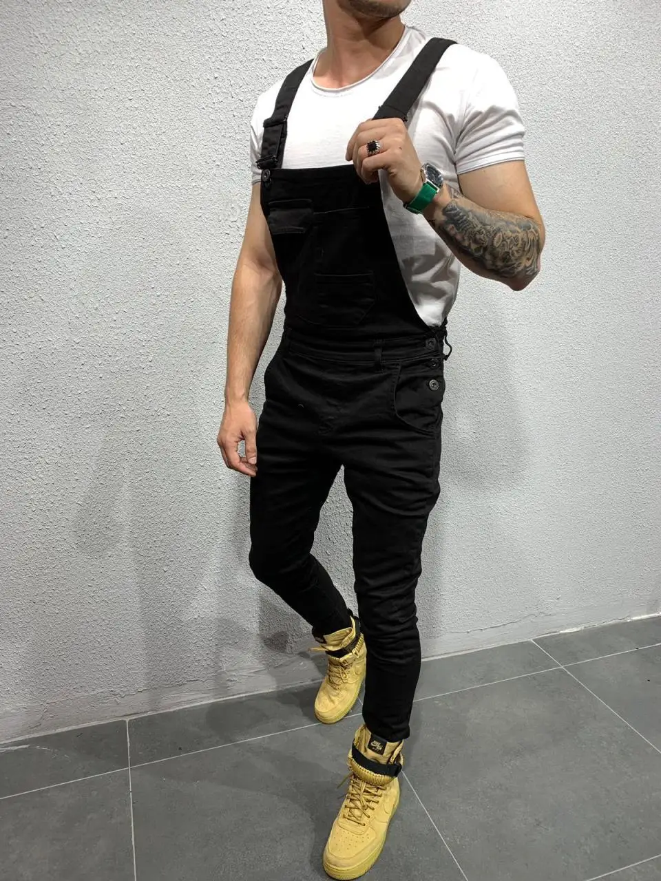 Европейские и американские новые стильные ковбойские брюки на подтяжках с дырками, облегающие мужские брюки Ozhouzhan, лидер продаж, мужские узкие брюки