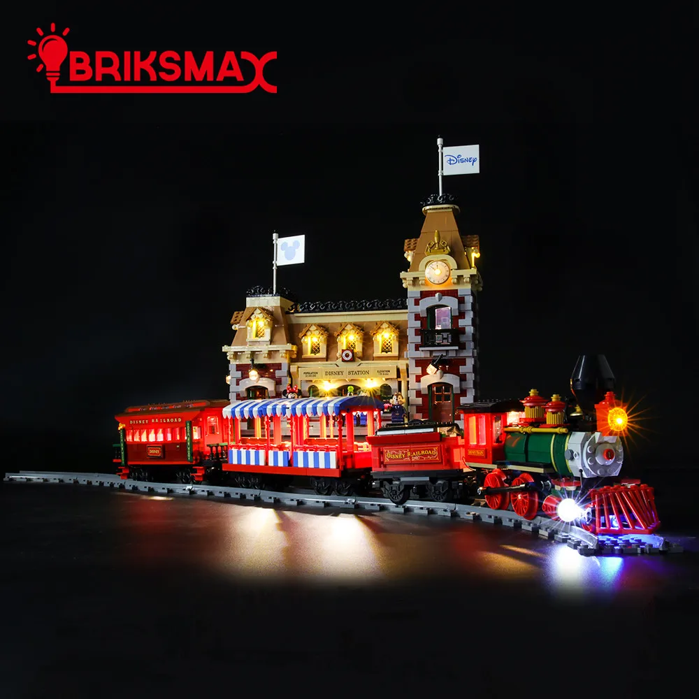 Комплект светодисветильник BriksMax для 71044 (без поезда и строительных блоков) |