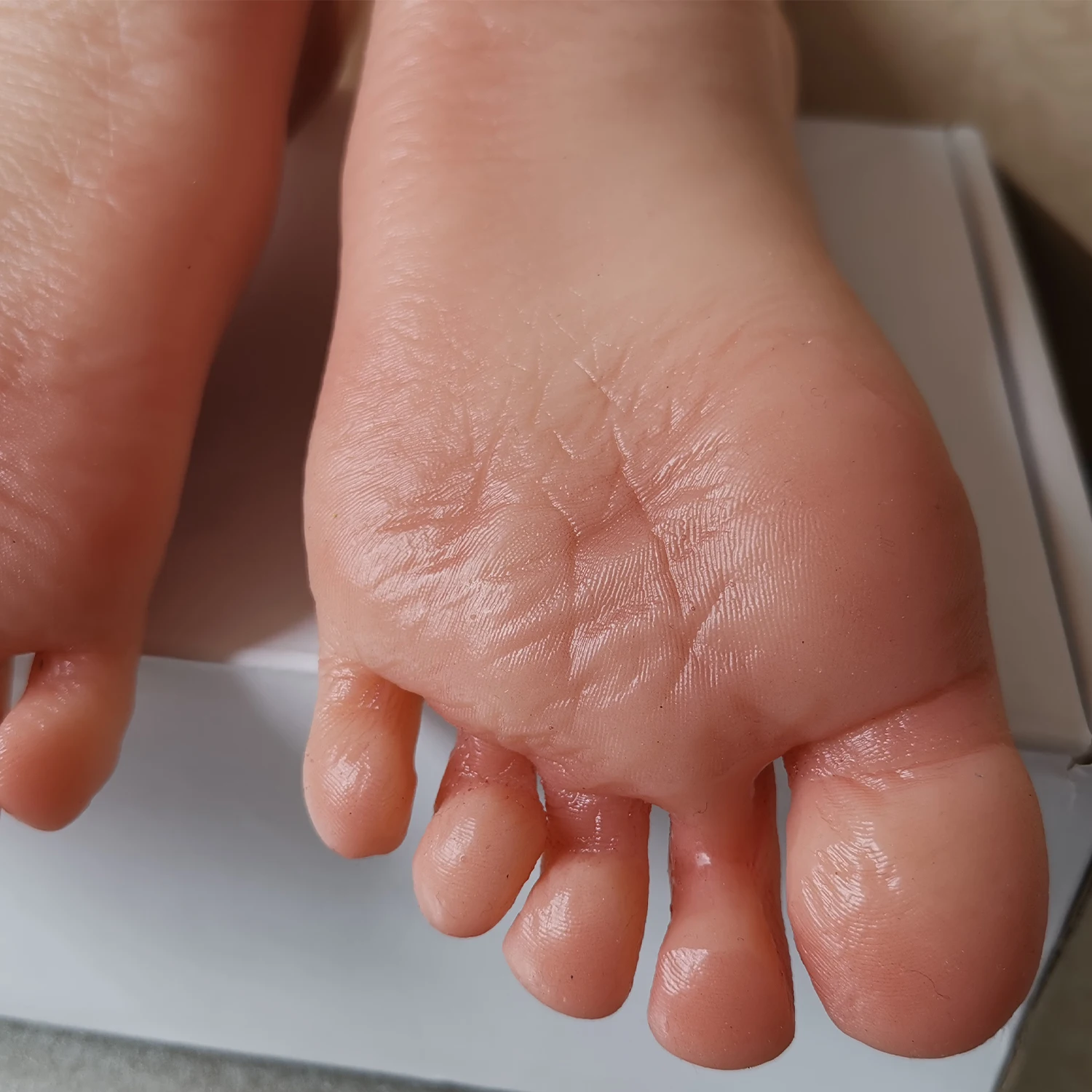 Female Foot Model Visible Blood Vessels Lifelike Mannequin Silicone Lifesize for Manicure Nail Art Jewelry Shoes Display TG3301