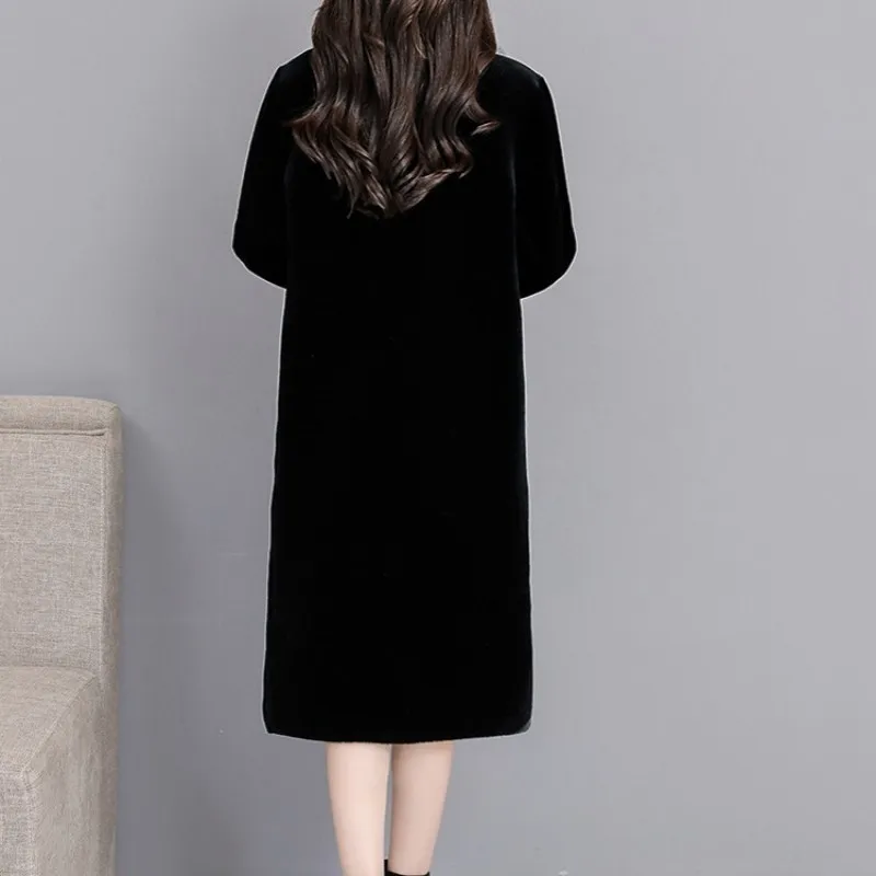 conew_9366090624_895323738_conew2