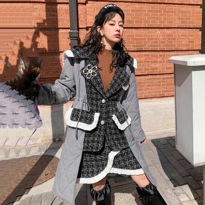 [EWQ] Retro Contrast Tweed Spliced Bead Chain Decoration Women Winter 2021 New High Quality Dovetail Cotton-padded Coat 16R812 | Женская