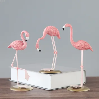 

Gifts for Girls Pink Girls Love Ins Resin Flamingo Ornaments Nordic Living Room Desktop Decoration Accessories Exquisite Craft