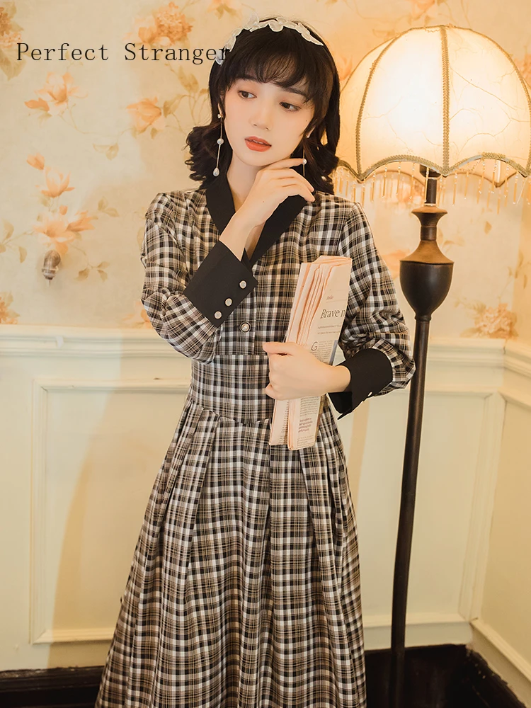 2020 Autumn Winter New Arrival Hot Sale Turn Down Collar Long Sleeve Plaid Women Long Dress