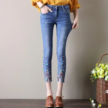 

Women Floral Embroidery Torn Edge Jeans Solid Color Elastic Leggings Mid Waist Bottom Trousers Button Fly Ankle-Length Pant