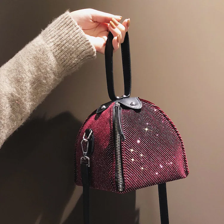 

Bag Women's 2019 Spring New Style Korean-style Shoulder Handbag Triangle Bag INS Carrying Shoulder Bag Small Bag Fashion