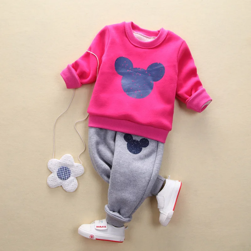 

2019 Winter Children Fashion Brushed And Thick Wool Velvet Mickey Mouse Suit Cartoon Avatar Hoodie Solid Color Base Shirt