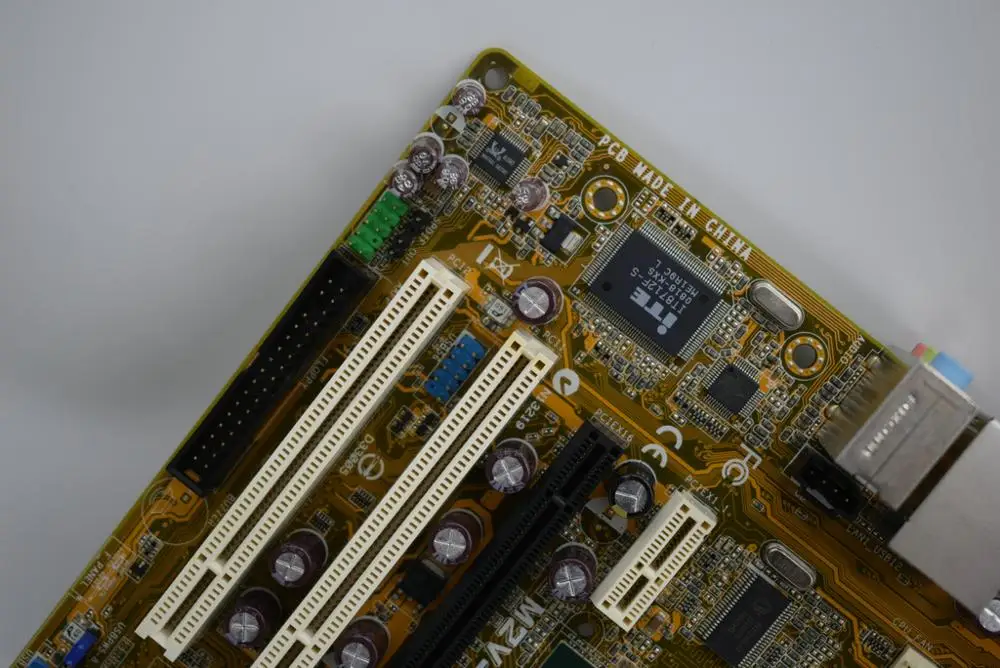 Для ASUS M2V-MX SE AM2 DDR2 оригинальная б/у материнская плата
