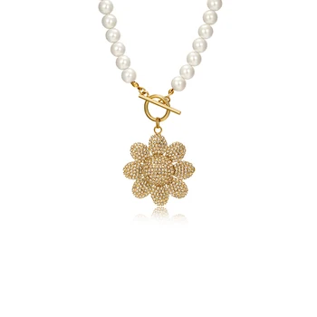 

Non-Mainstream Design Pearl OT Clip Crystal Taiyanghua Pendant Necklace Exaggerated Necklace for Women