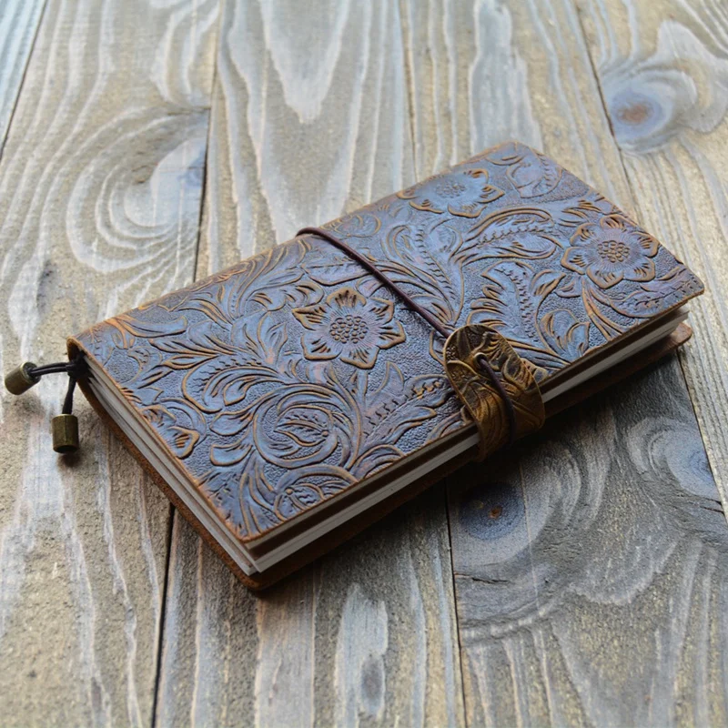 

Full Grain Leather Refillable Travel Diary Notebook Diary Embossed Pattern Daily Notepad Cover with Elastic Strap Gift