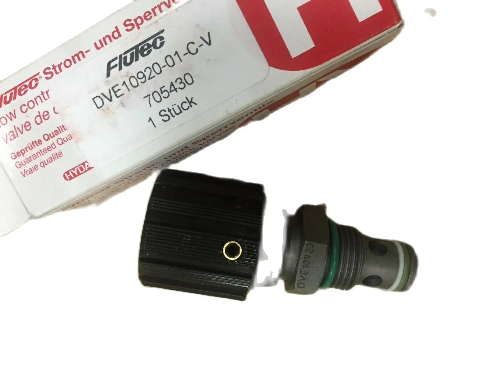 

DVE10920-01-C-V. NEW HYDAC valve 705430. HYDAC valve