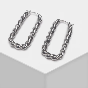 

Amorita boutique Simple twine hoop earrings