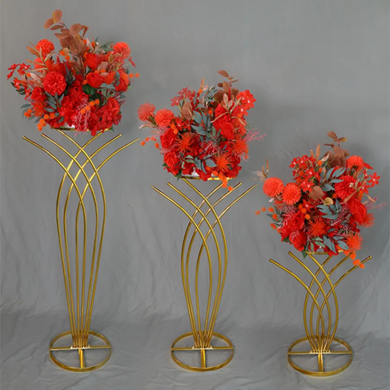 

4PCS Gilded Vase Floor Vases Column Stand Metal Road Lead Wedding Centerpiece Geometric Pot Table Rack For Home Event Decor