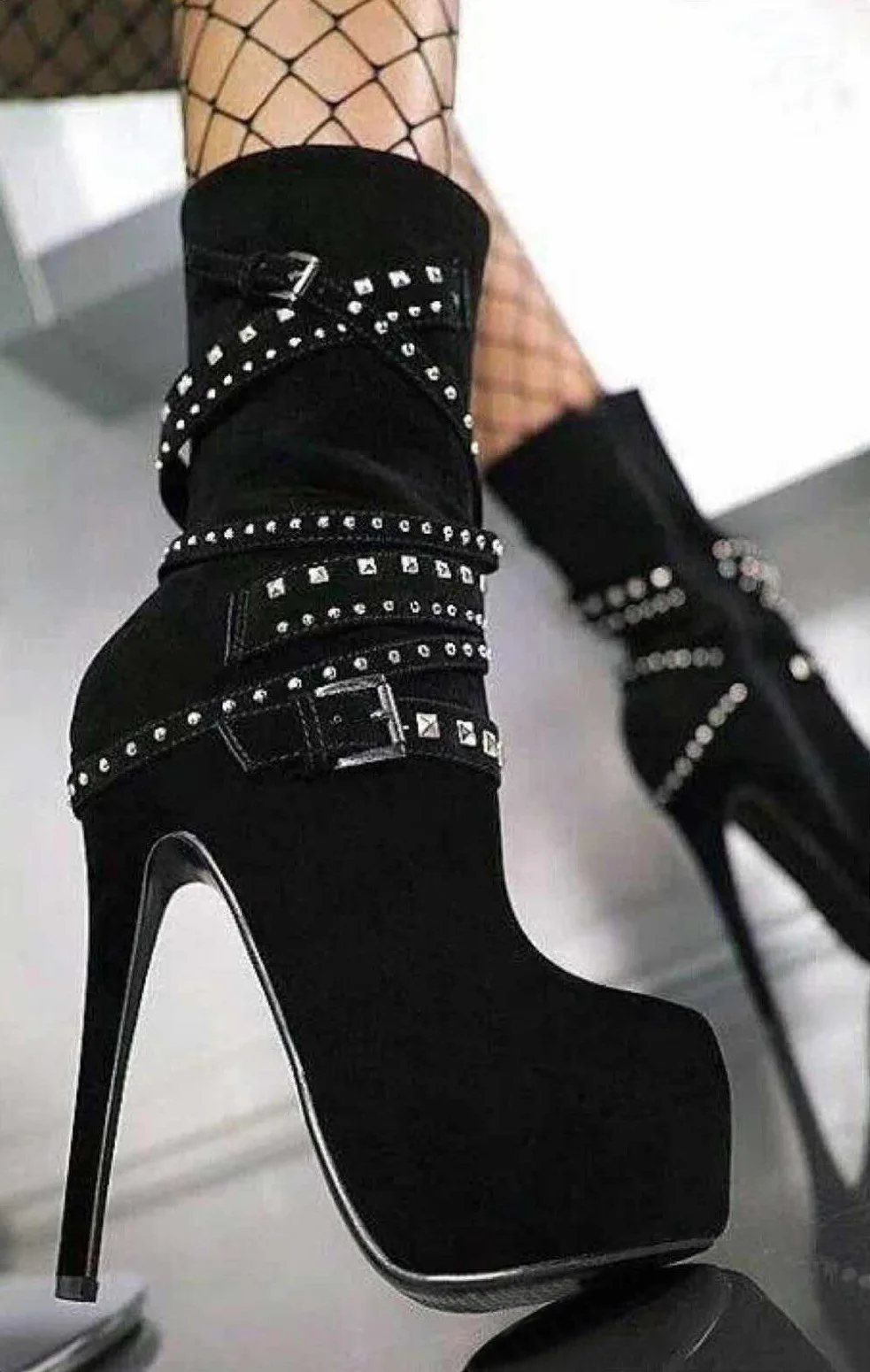 

Winter boots waterproof platform 16cm rivet rivet foreign trade models in the net mesh boots women's boots