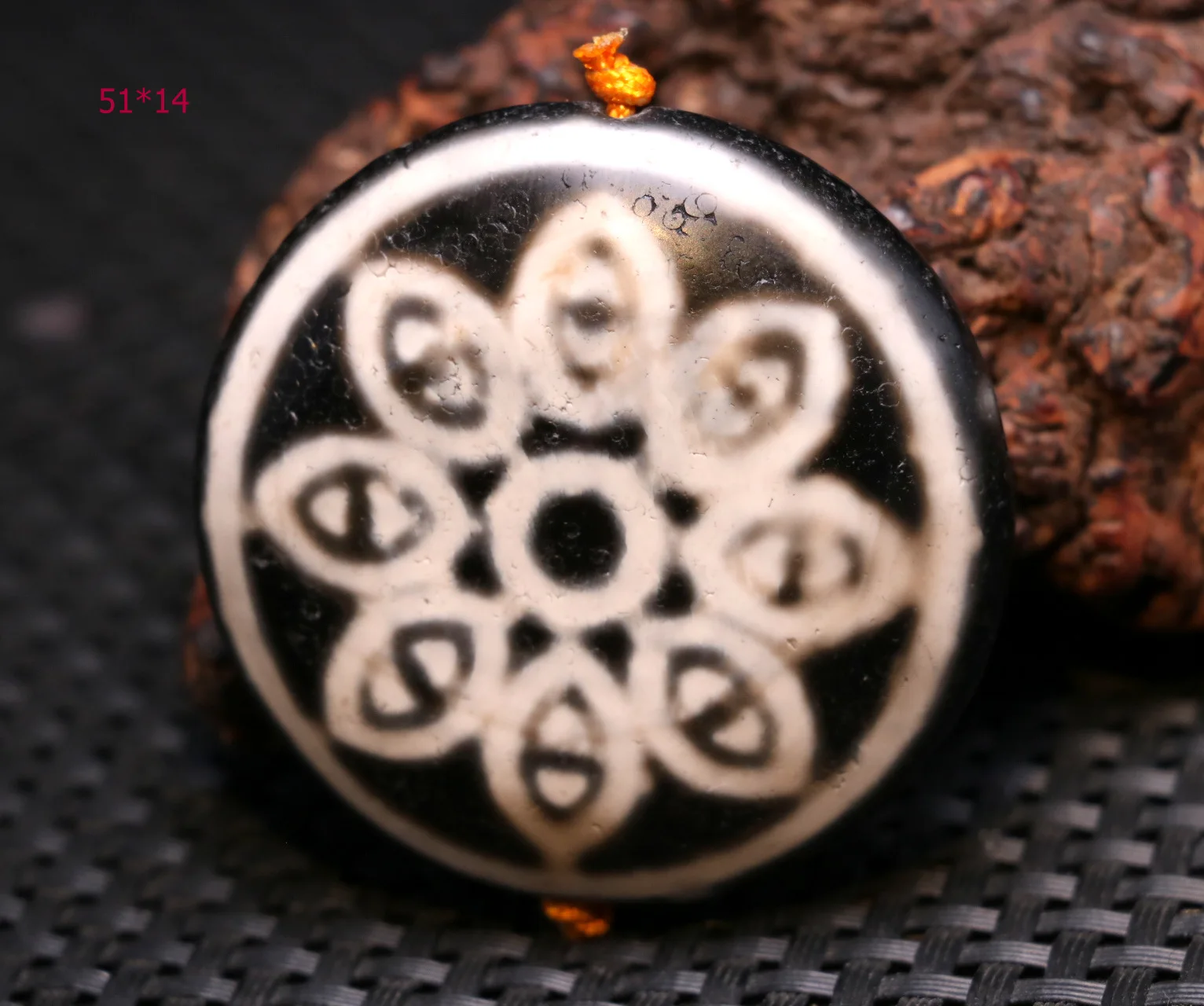 

LKbrother sauces top quality Magic Power Tibetan old Agate Flower Goat Eye Etched dZi Bead Pendant Amulet $$$