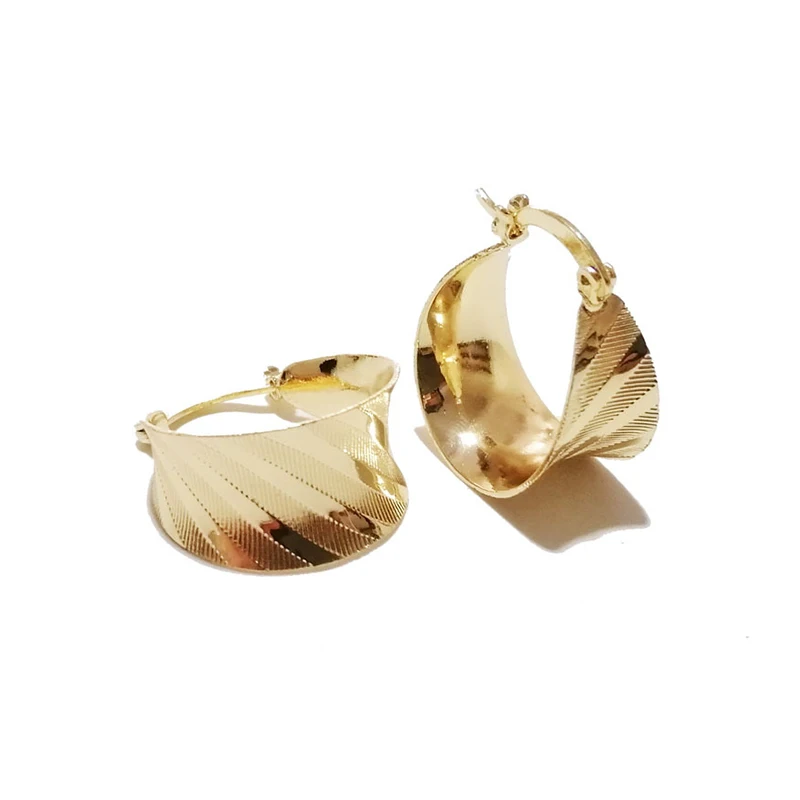 SRCOI Classic Popular Wide Small Hoop Earrings High Polish Copper Plating Twill Round Circle Earrings For Women Girl Party - Окраска металла: Gold Small