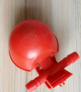 without screw Автоматическая птица курятник корма птицы воды питьевой чашки поилка для кур Fowl вольер кормовой чашки повара чаша домашнего питомца - Цвет: without screw