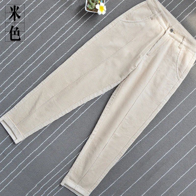 off white Spring and Autumn High Quality Corduroy Fashion Pants Nine Pants Harlan Loose Pants Casual Vintage Student Striped Pants - Цвет: off white