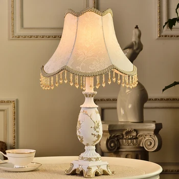 

Antique Design Court Style Bedroom Bedside Lamp Dressing Lamp Art Deco Table Lamps For Living Room Study Home Resin Desk Light