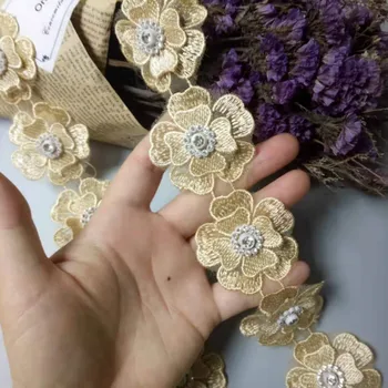 

10PCS Gold Pearl Flower DIY Soluble Wedding Lace Lace Trim Knitting Embroidered Handmade Patchwork Ribbon Sewing Craft 5X5CM