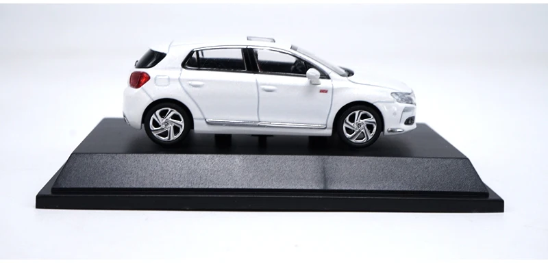 1:43 CITROEN DS 4S литая под давлением Модель автомобиля игрушки Металлическая Модель автомобиля оригинальная коробка