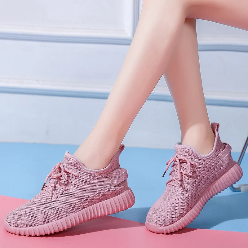 Женская прогулочная обувь Kanye 350 кроссовки для спорта на открытом воздухе Роскошные Дизайнерские кроссовки для девушек