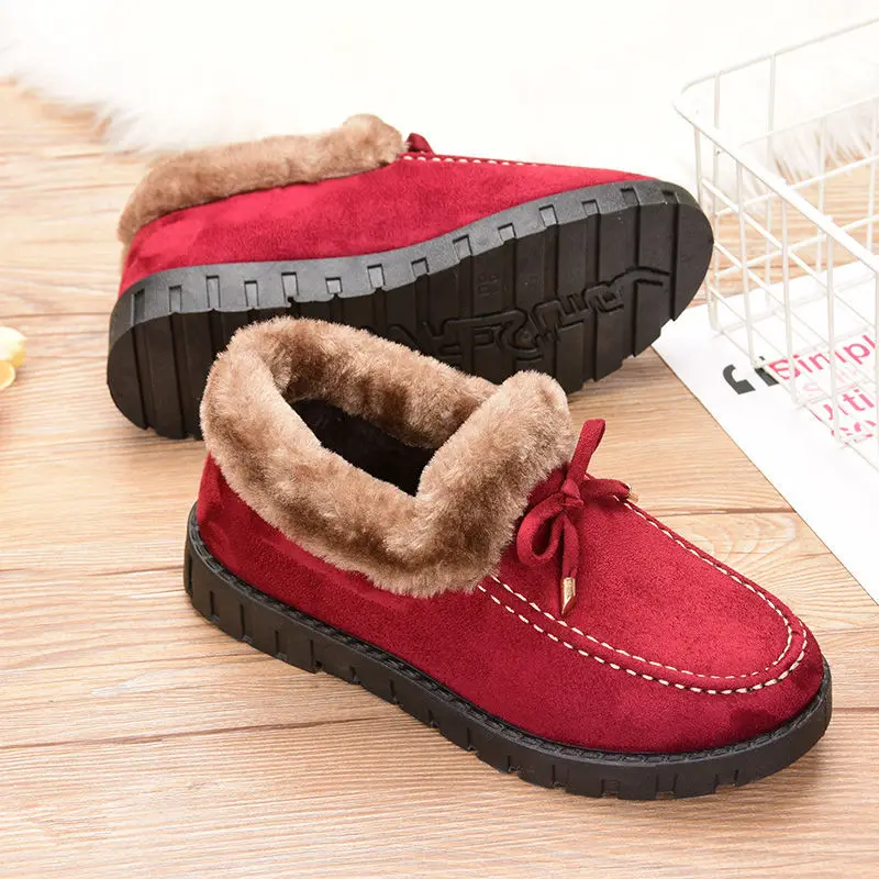 

2019 Winter Women's Shoes Flat with Velvet Comfort Warm Cotton Shoes Casual Women Flats Thick Sole and Slip-proof Loafers