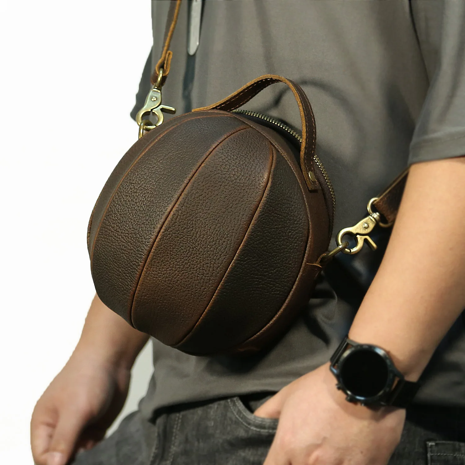 Сумка через плечо из натуральной кожи унисекс