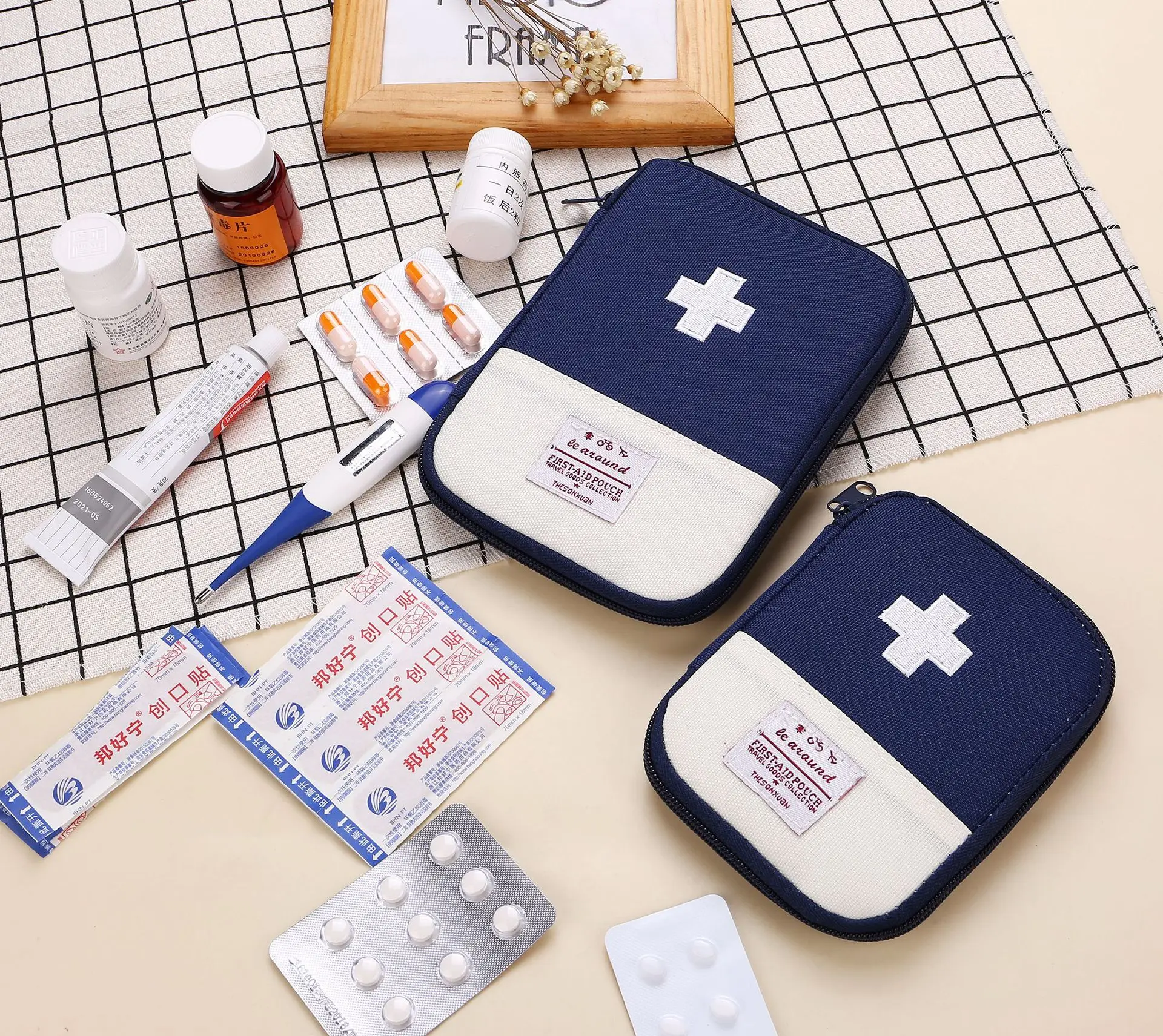 Portátil al aire libre estuche para botiquín de primeros auxilios, bolsa viaje, medicina, paquete Kit de emergencia de bolsas pequeñas de la medicina organizador divisor de almacenamiento