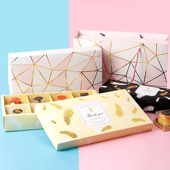 

10pcs New Arrival Macaron Packing Box 4/8 Cupcakes box gift bags Wedding Party Cake Paper Box Cookies Pastry gift boxes