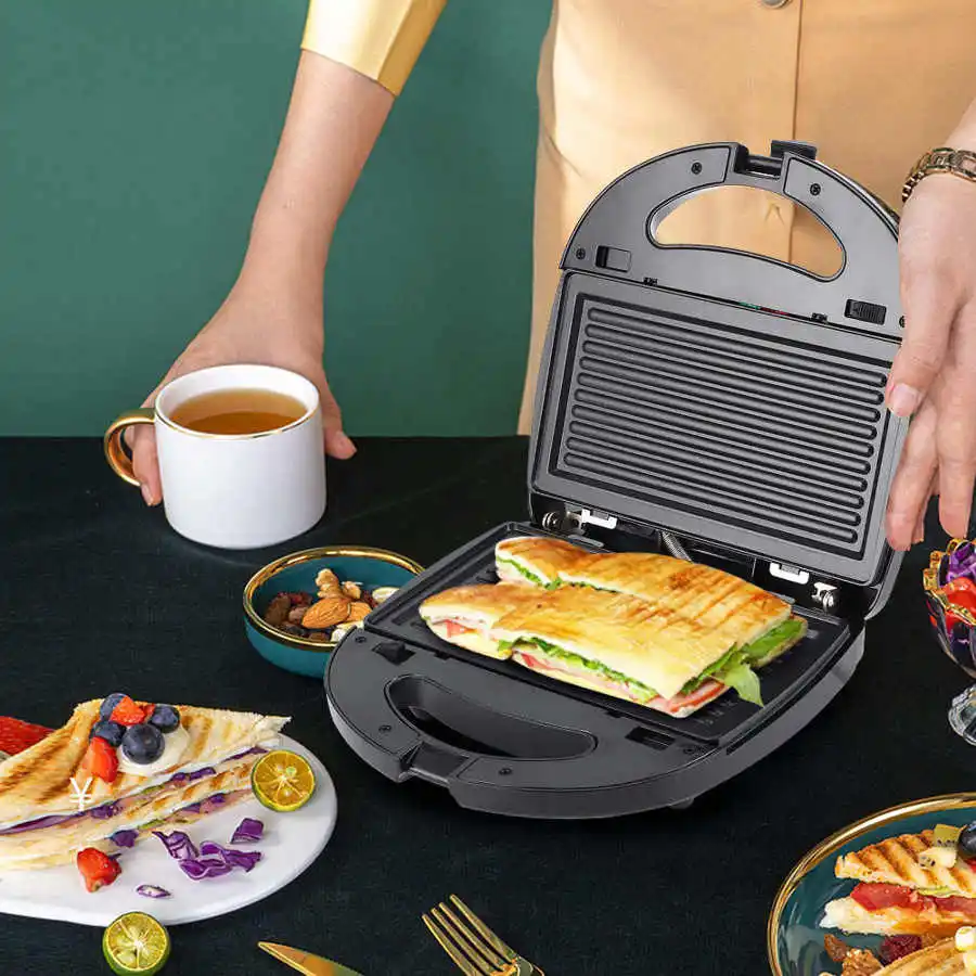 

Electric Waffles Maker 3 in 1 Multifunctional Sandwich Toaster Breakfast Making Machine Kitchen Waffle Grill Baking Pan US 110V