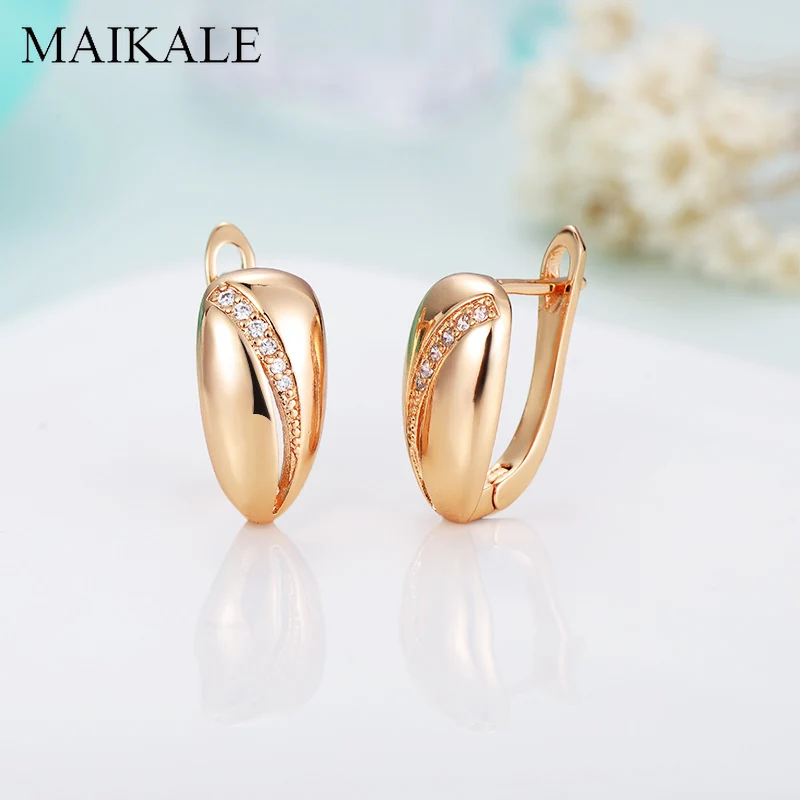 

MAIKALE Simple Golden/Silver Color Stud Earrings Middle Hollow Inlay Zirconia Small Earrings for Women Daily Wear Jewelry Gifts