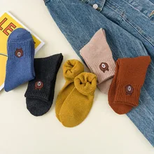 10 пар/компл. с узором медведя, вышивка утолщенной нарисованные шерсть шерстяная петля с вышивкой для женщин; теплые носки