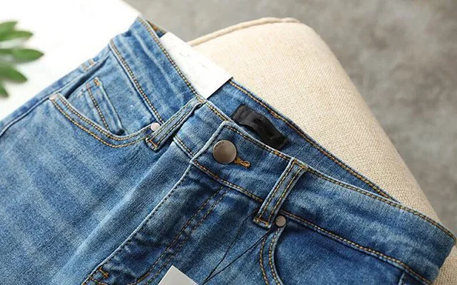 Женские Синие рваные эластичные джинсы Denimn с потертой деталью-осень женские джинсы Denimn
