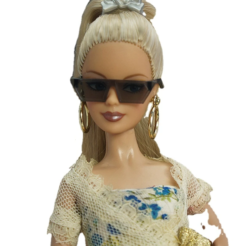 DOLL ACCESSORY NEW BARBIE DOLL SMALL CLEAR SUNGLASSES 
