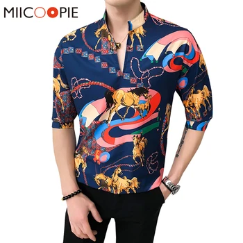 

Men Clothing 2020 Spring Pullover Half Sleeve Slim Fit Men Floral Shirt Fashion Korean Style V-Neck Hawaiian Camisas Para Hombre