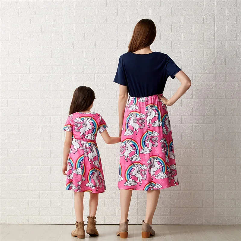 NASHAKAITE-Mother-daughter-dresses-Rainbow-and-Unicorn-Print-Short-sleeve-Matching-Dresses-Mommy-and-me-clothes (3)