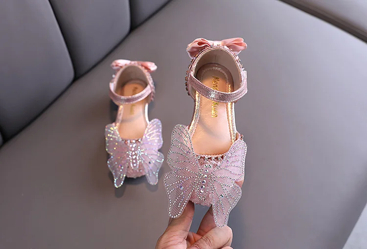 18642224149_365785646