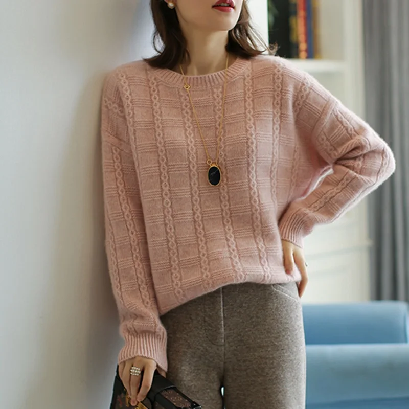 

Autumn and winter new twisted knit sweater ladies sweater round neck pullover loose cashmere sweater thick short sweater