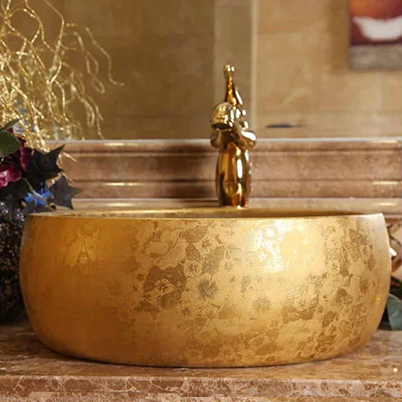 basins with gold (3)
