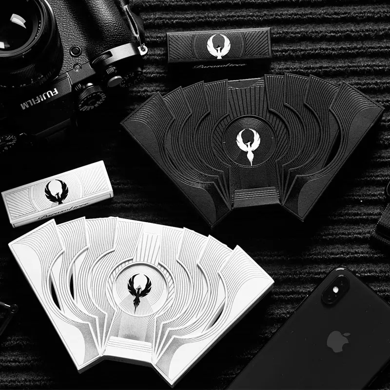 

Black Phoenix White Phoenix Collection Flower Cut Magic Bicycle Playing Card Luna Moon Luna Follow-up